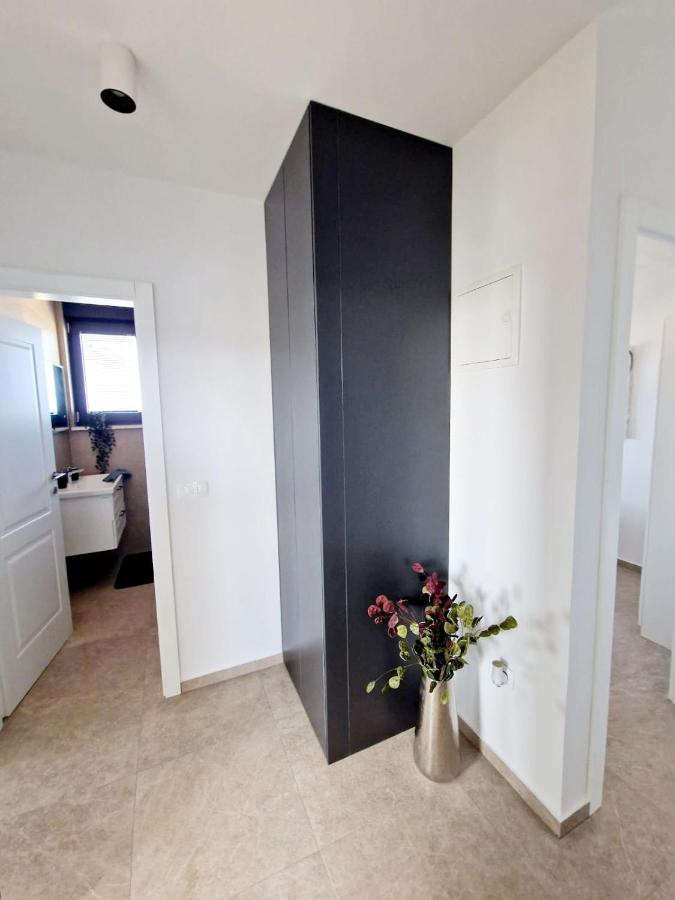 Dinary Penthouse Apartment Vir Buitenkant foto